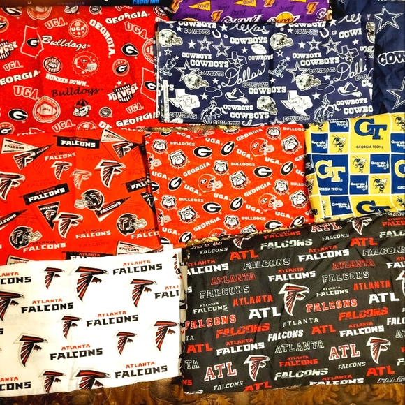 LA Charges BowTie & Pocket Square - Picture 12 of 13